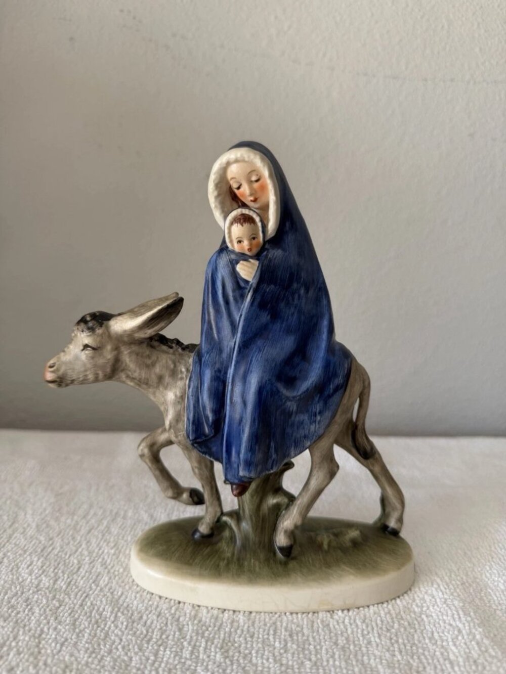Vintage 1959 GOEBEL by Janet Robson #405-A Mary Jesus Nativity Flight Egypt